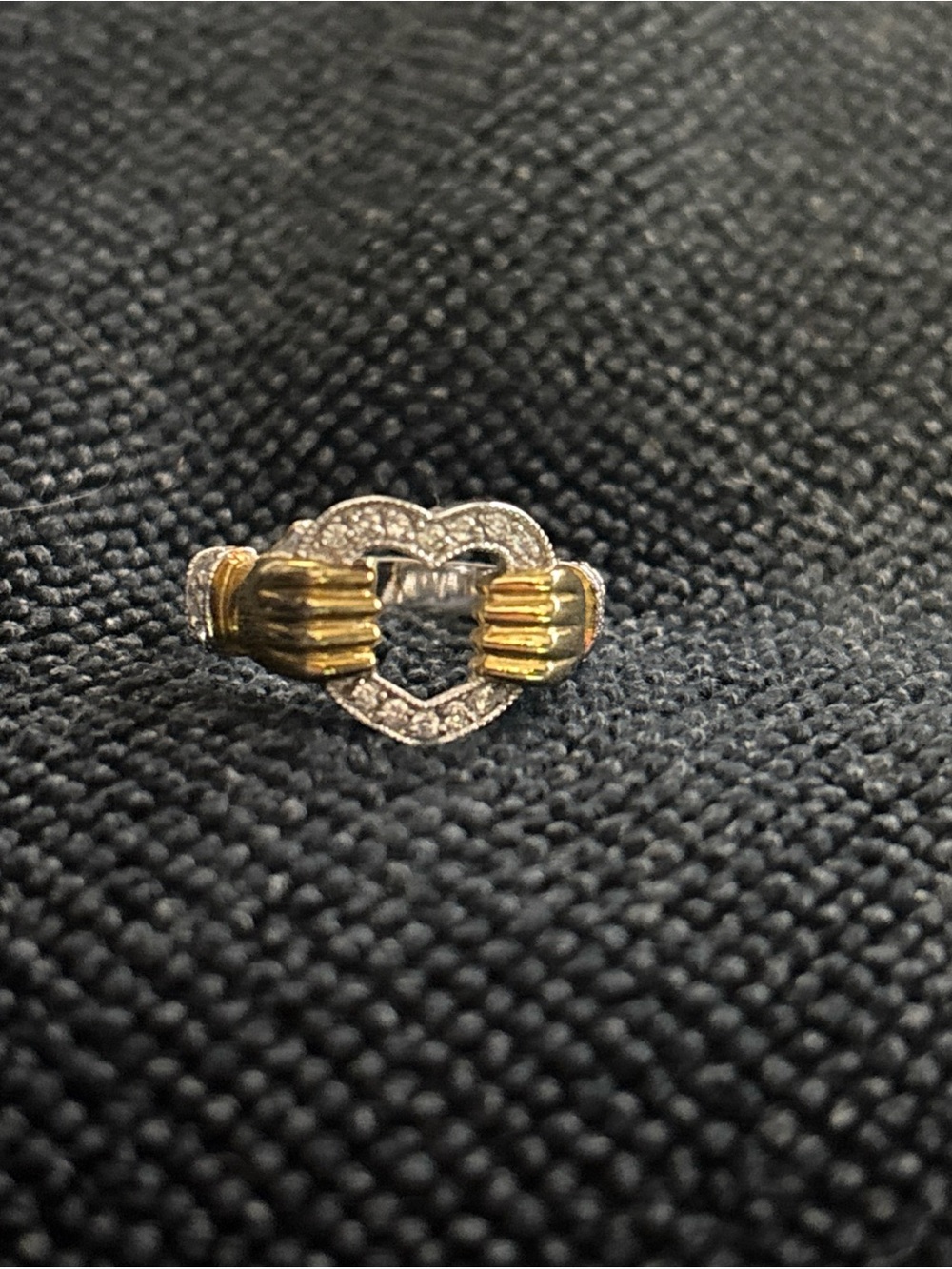 925 Sterling Silver Heart Clasp Ring with Crystal Accents